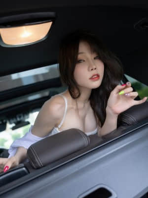 XiaoYu Vol.553 Booty - Zhizhi (芝芝)_XiaoYu-Vol.553-Booty-Zhizhi-MrCong.com-066