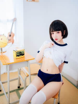 [果咩酱w] 体操服_0013