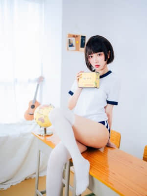 [果咩酱w] 体操服_0015