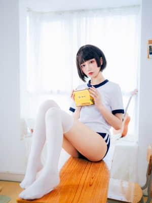 [果咩酱w] 体操服_0016