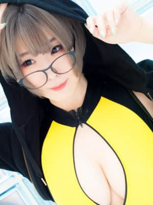 My Telegram Swimsuit Collection_photo_2874@11-05-2021_13-40-09