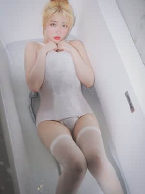 [PURE MEDIA] VOL.20 - YEEUN_056