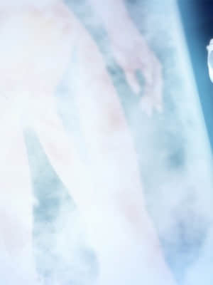 [スカイロケット] 琥珀色のハンター_0347_ev25_01