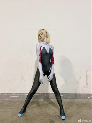 糕糕兽 - spider gwen_06：bd3adc19gy1gjcjz8uw90j21jt22eb29