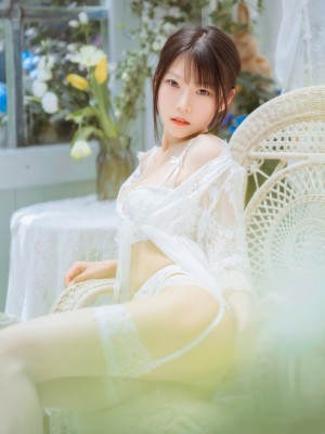 香草喵露露 - 玻璃房少女_68